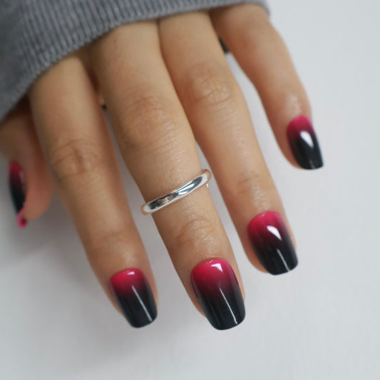 Maniye Cyber Fuchsia Black Pink Ombre Press On