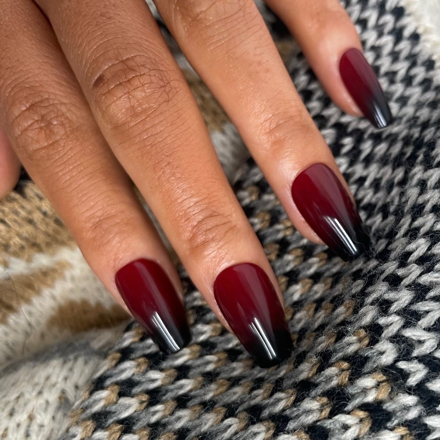 Gothic Vampy Red and Black Ombre Press-on Nails