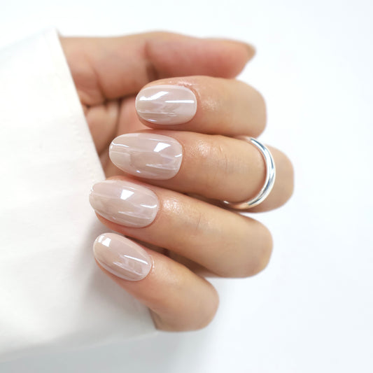 Maniye Glazed Silk Chrome Press On Nails