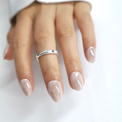Maniye Glazed Silk Chrome Press On Nails