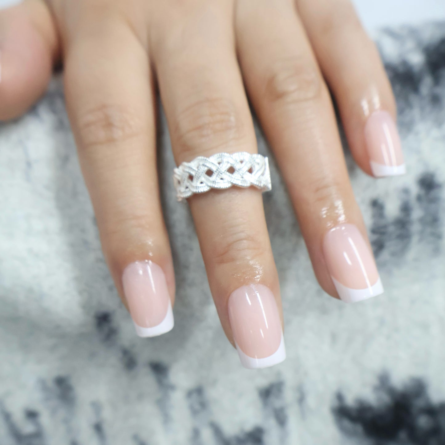 Natural Look Everyday Stick on Nails for Work