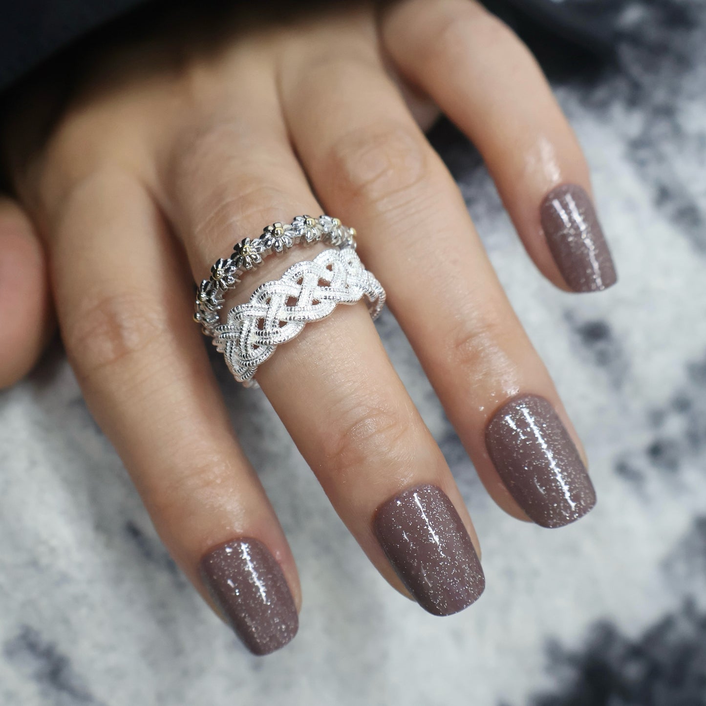 Maniye Shimmer Cocoa Press On Nails