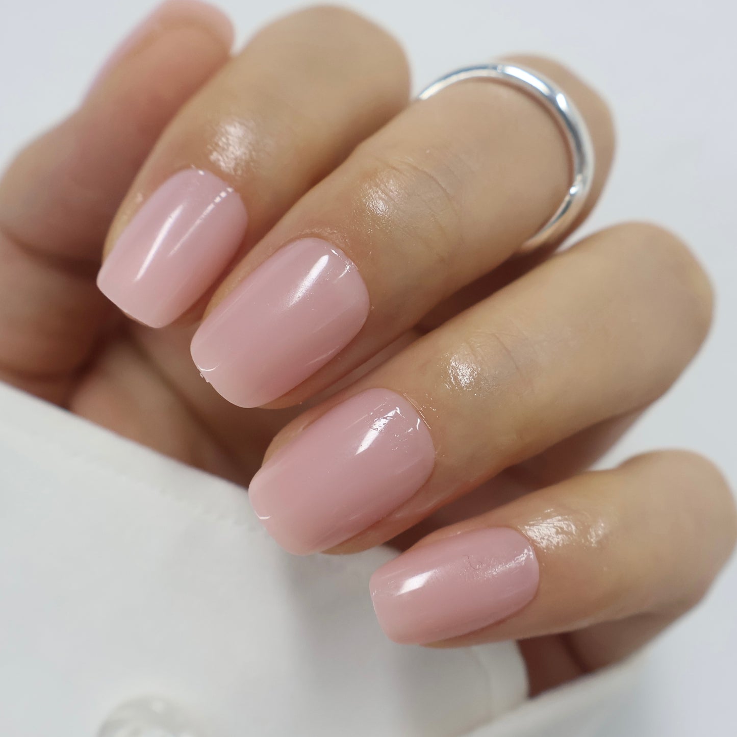 Short Squoval Sheer Pink Fake Nails