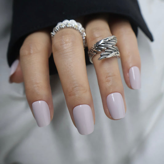 Maniye Quiet Luxury Greige Press On Nails