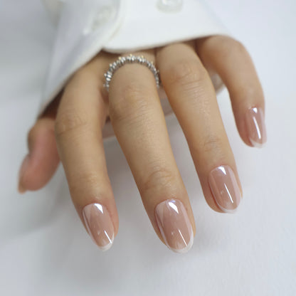 Elegant Ultra Thin White Tip French Press ons