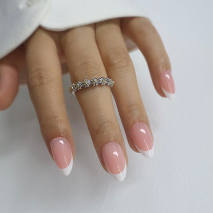 Maniye Classic French Press On Nails