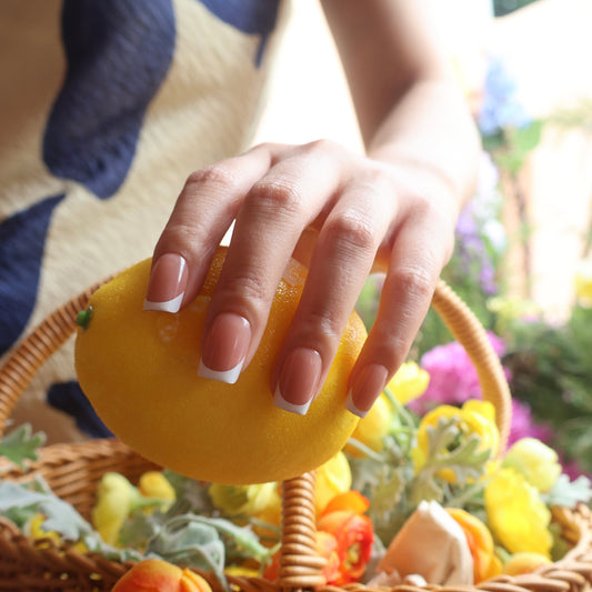 Maniye Amalfi French Press On Nails