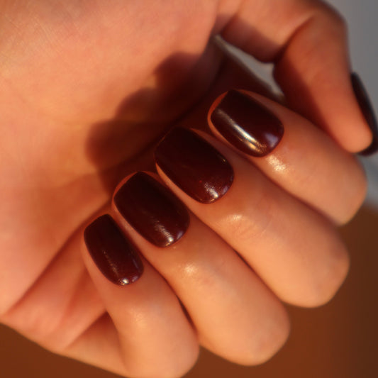 Maniye Oxblood Burgundy Press On Nails
