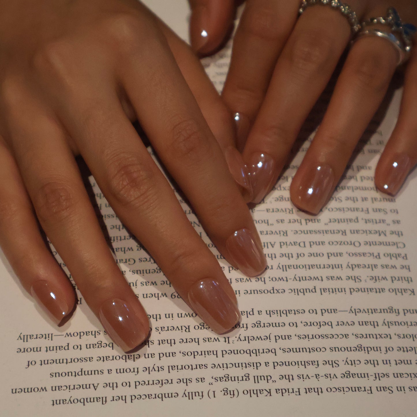 Maniye Toffee Nude Jelly Press On Nails
