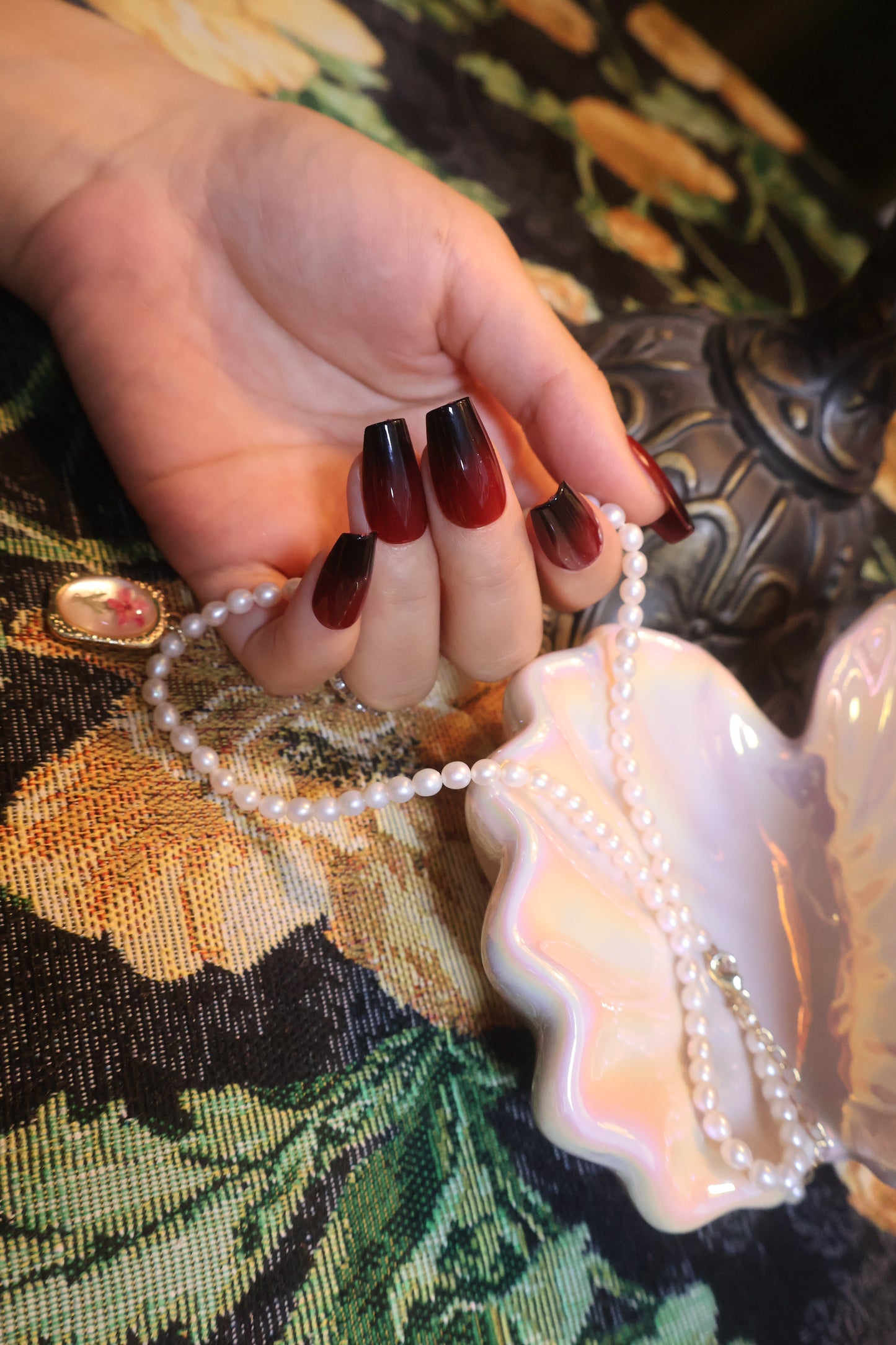 Gothic Vampy Red and Black Ombre Press-on Nails