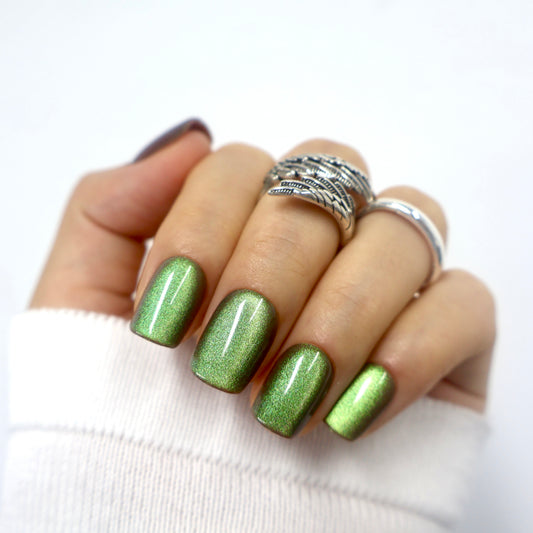 Velvet Moss Green Luxury Square Nails