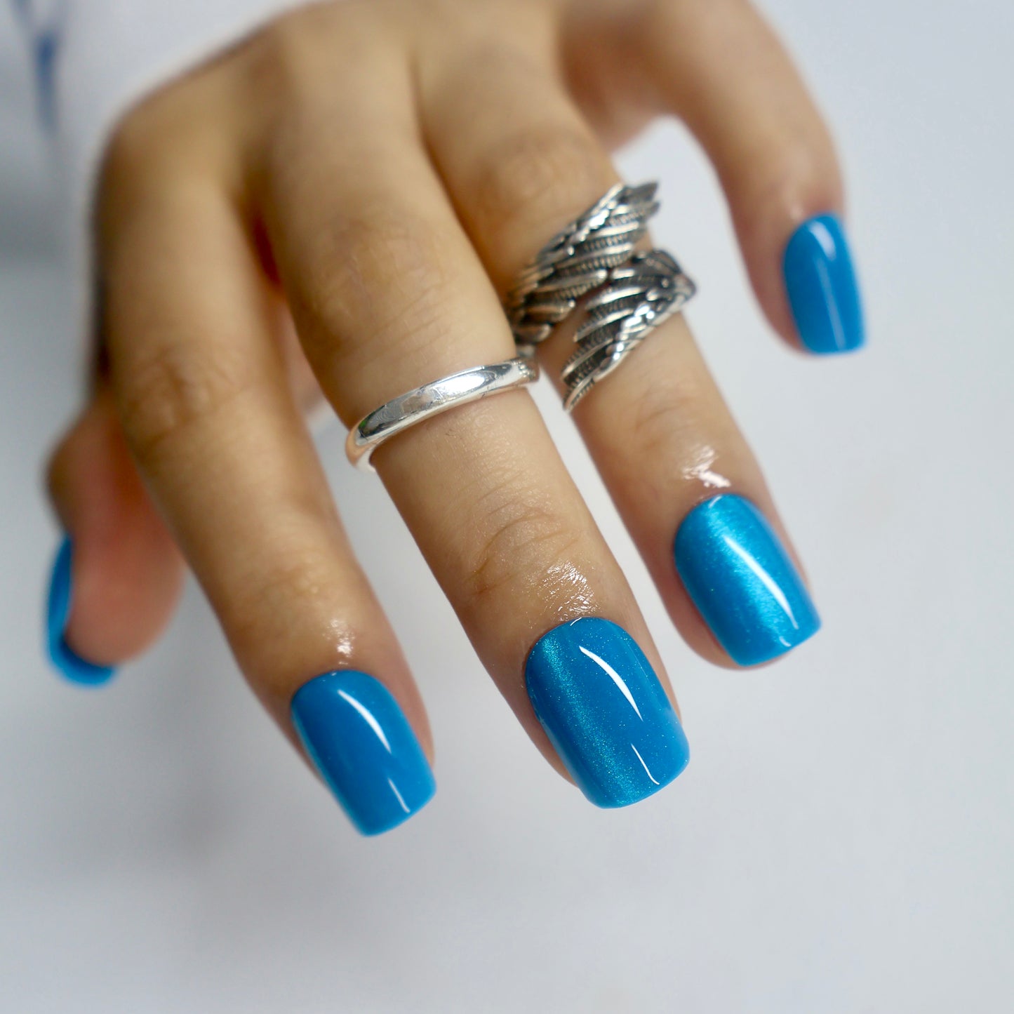 Bright Blue Shimmer Magnetic Summer Nails