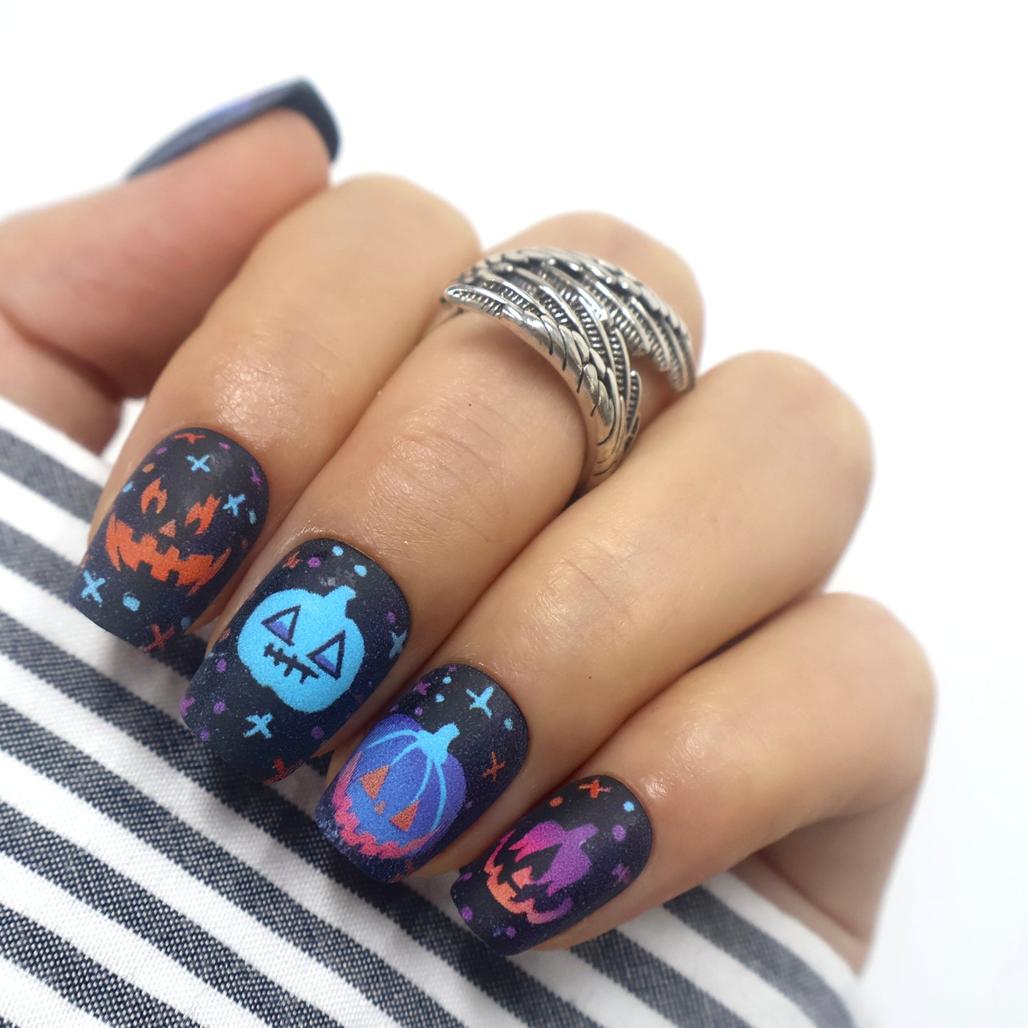 Matte Halloween Press-On Nails