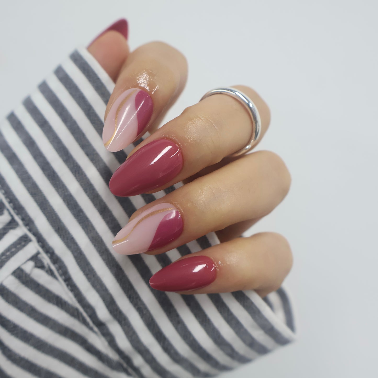 Minimalist Dusty Rose Press On Nails