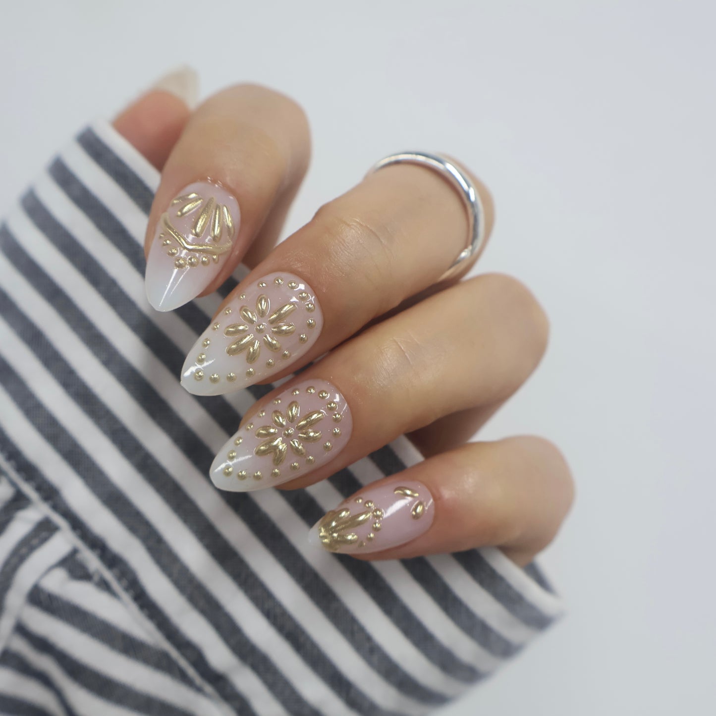 3D Gold Chrome Baroque Press On Nails