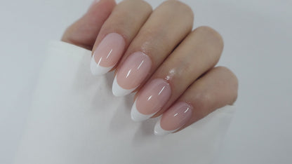 Classic 90s French Tip Press on Nails
