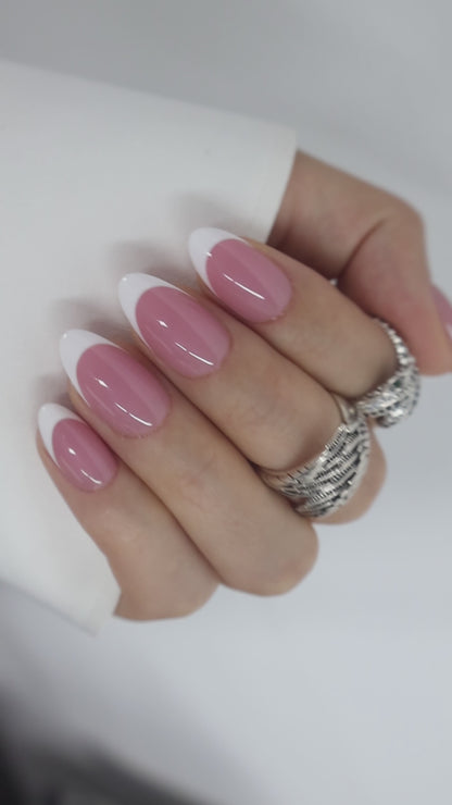 Maniye Barely Pink French Tip Nails